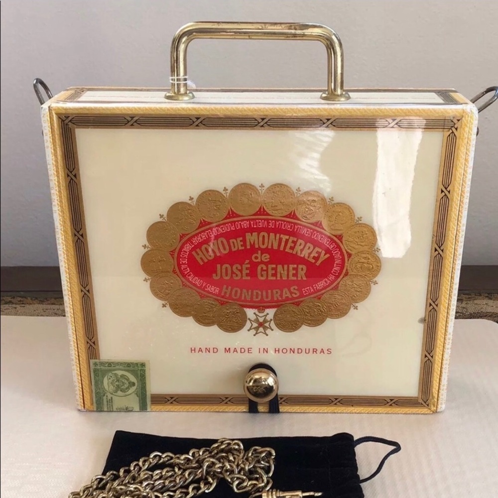 Cigar Box Handbag HOYA de MONTERREY. Condition is Great Preowned.